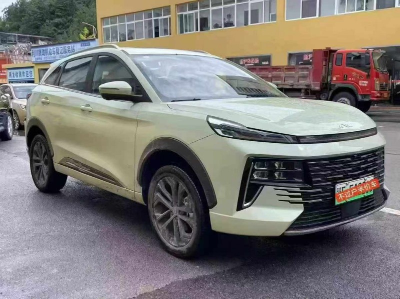 重庆25年江淮QX3