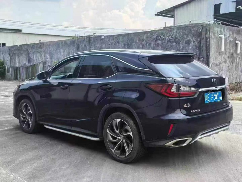 南平17年雷克萨斯RX8