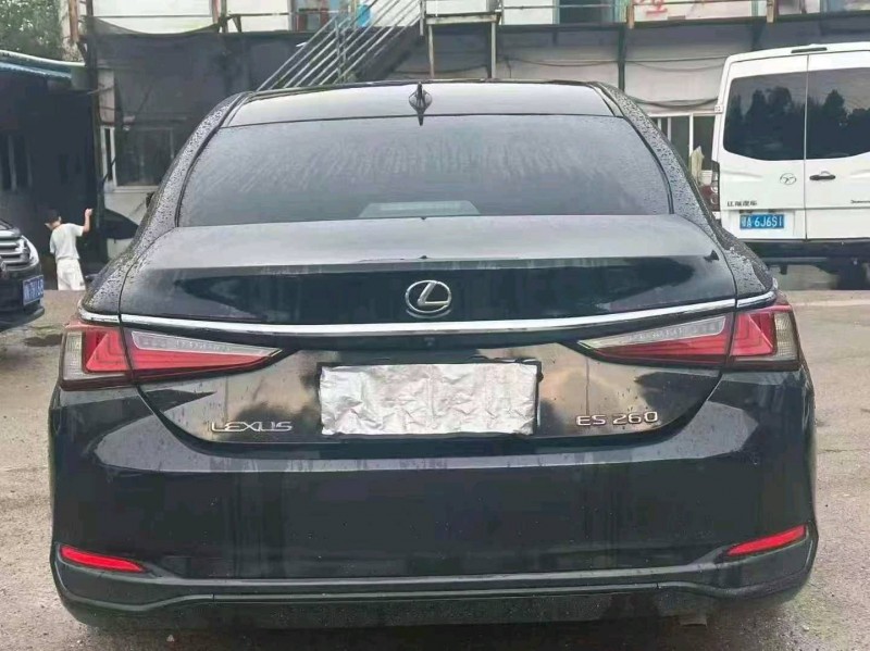 长沙18年雷克萨斯ES5