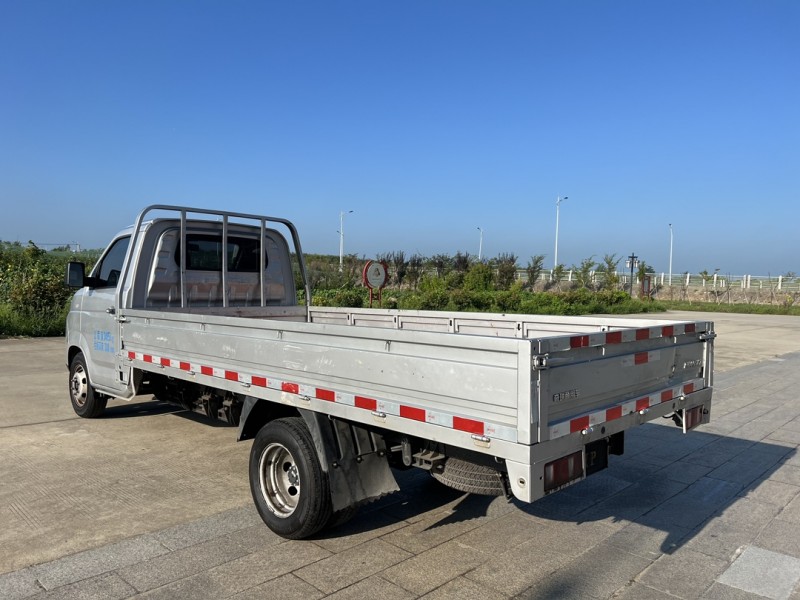 盐城25年开瑞K508