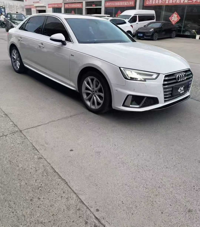 阳泉19年奥迪A4L2