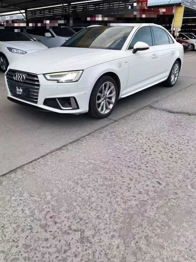 阳泉19年奥迪A4L3