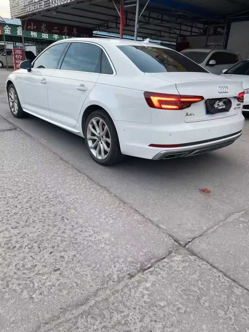 阳泉19年奥迪A4L7