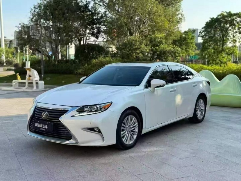 广州16年雷克萨斯ES3