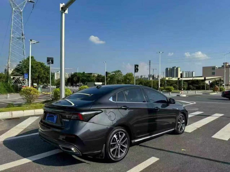 江门21年奇瑞艾瑞泽8