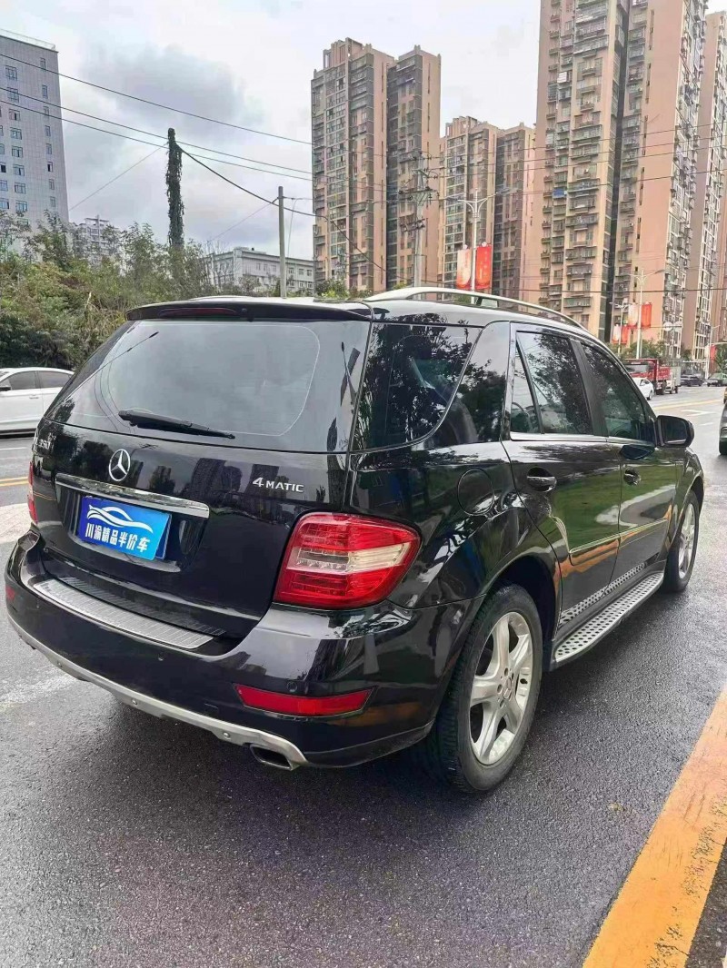 泸州11年奔驰ML8
