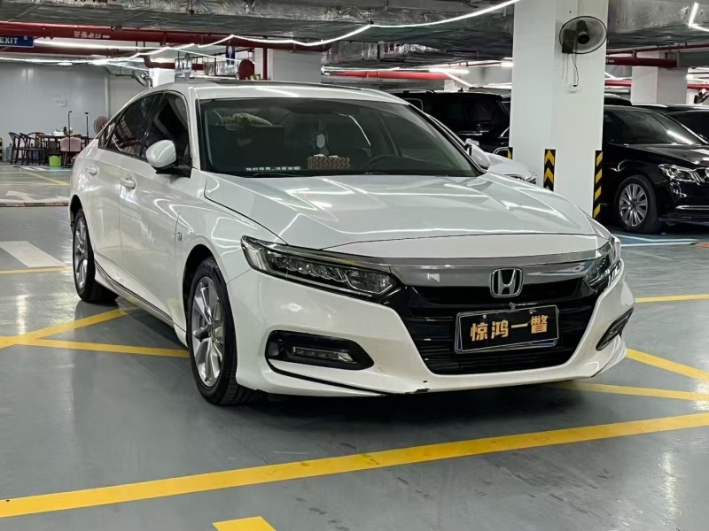 深圳18年本田雅阁2