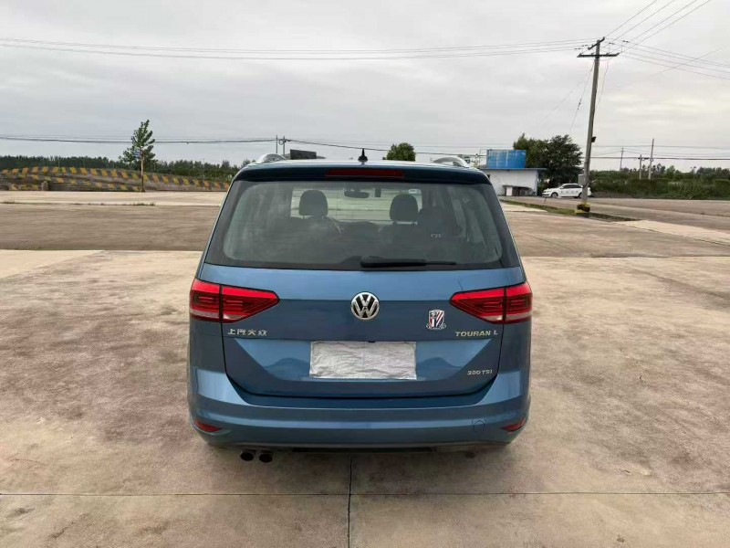 徐州19年大众途安9