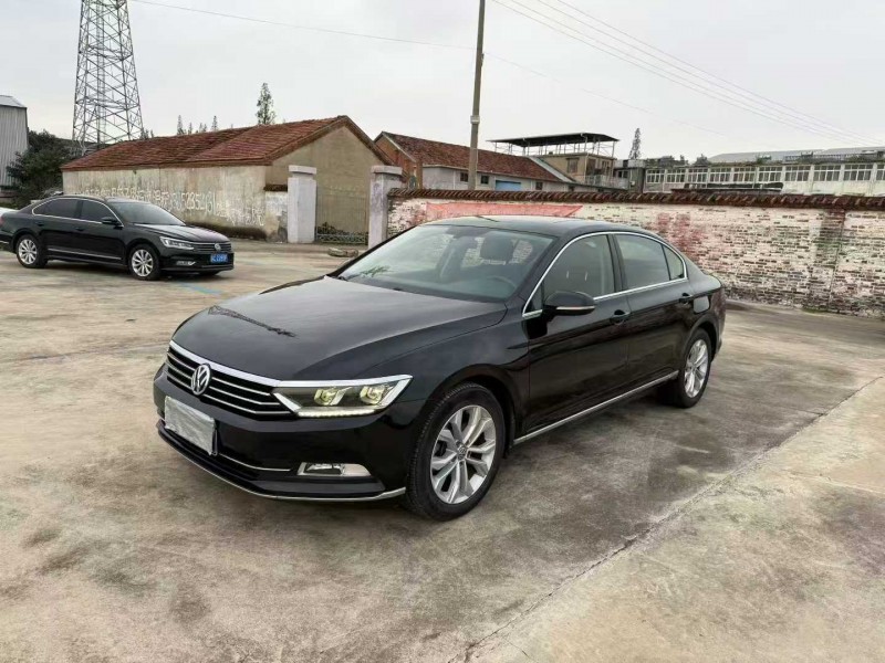 徐州17年大众迈腾2