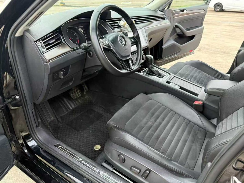 徐州17年大众迈腾8