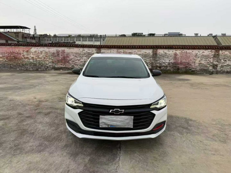 徐州20年雪佛兰科鲁泽1