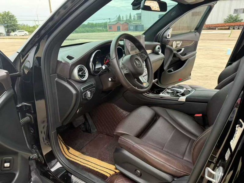 徐州17年奔驰GLC4