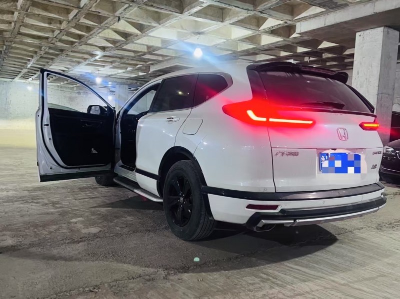 青岛19年本田皓影8