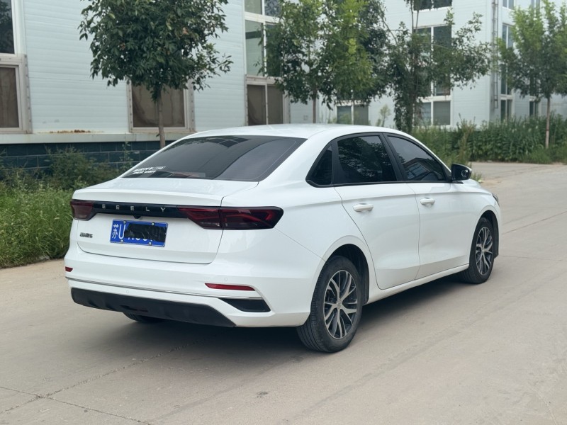 新乡22年吉利帝豪6