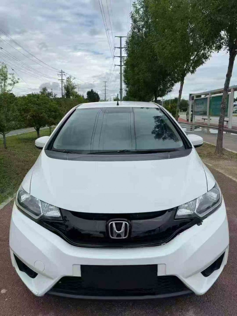 枣庄15年本田飞度1