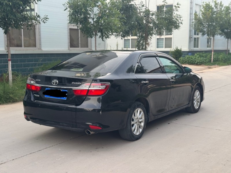 新乡16年丰田凯美瑞6