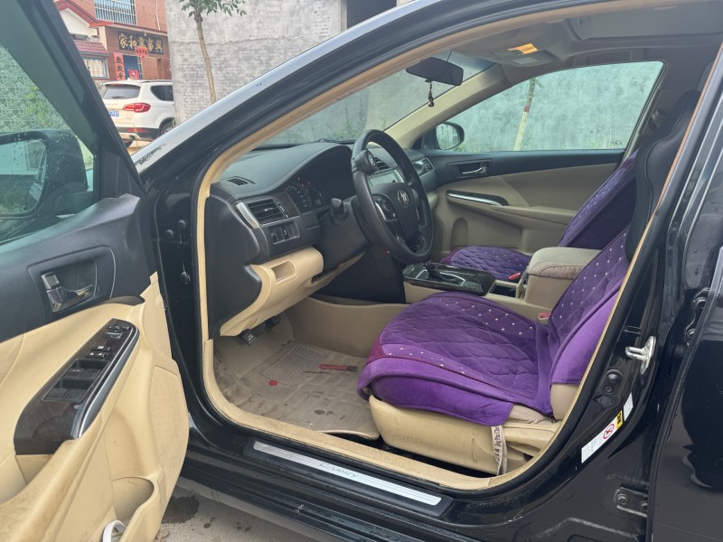 新乡16年丰田凯美瑞9