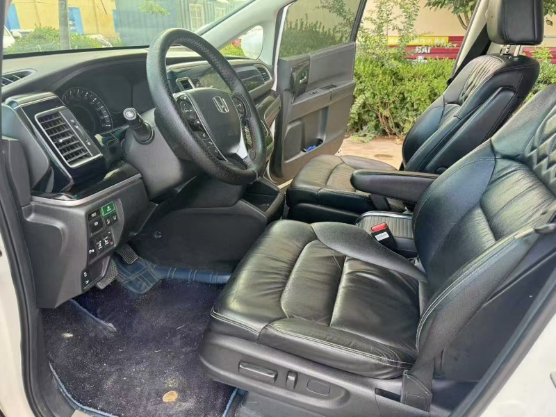 徐州20年本田艾力绅6