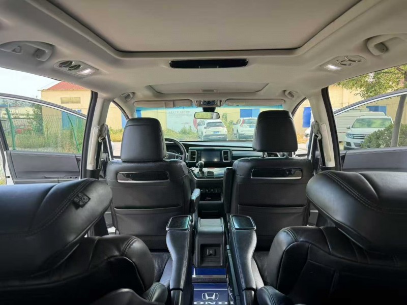 徐州20年本田艾力绅7