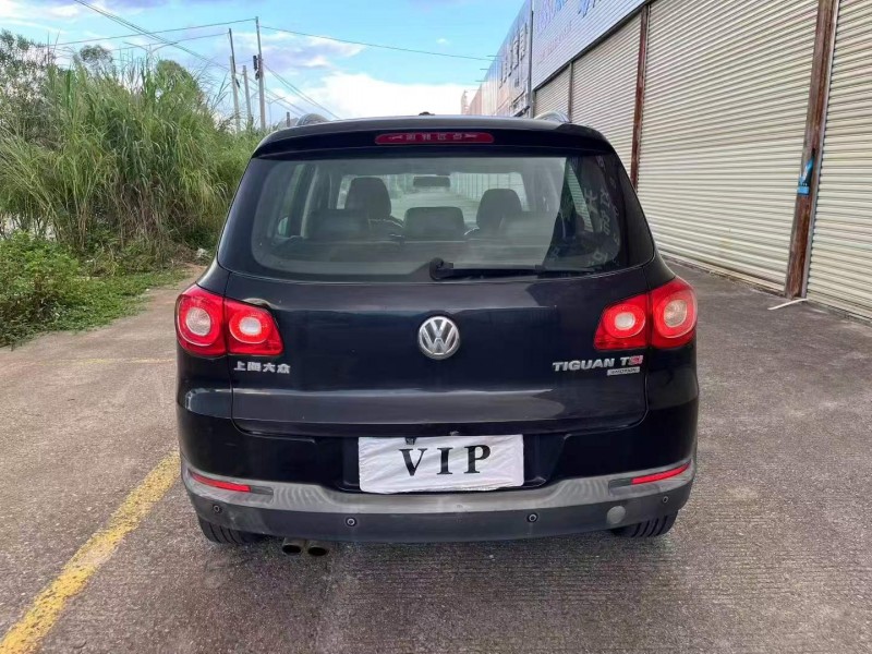 肇庆13年大众途观8