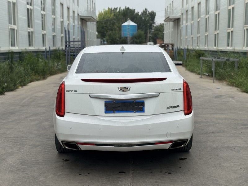 新乡17年凯迪拉克XTS5