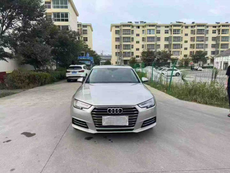 徐州17年奥迪A4L1