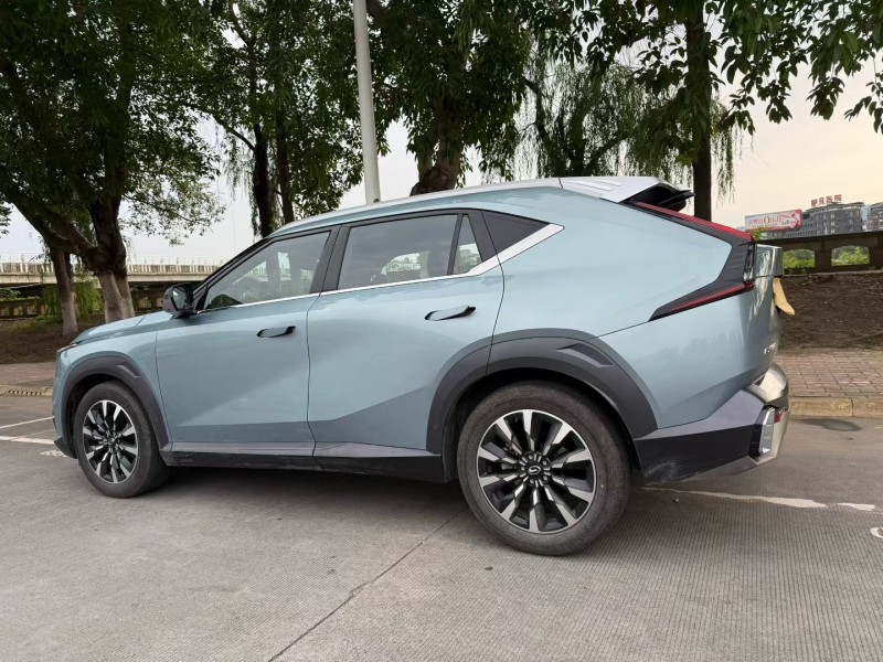 成都23年传祺影酷3