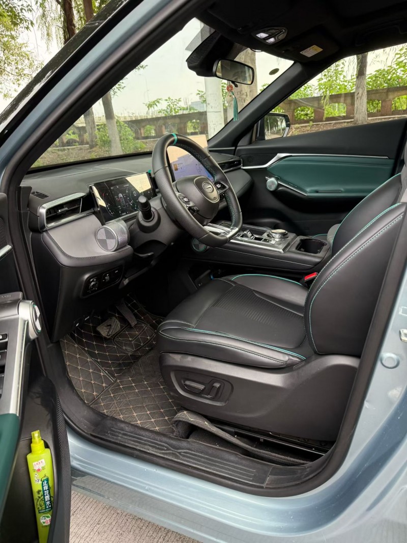 成都23年传祺影酷4