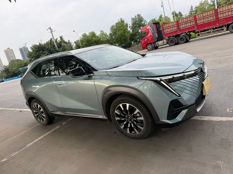 成都23年传祺影酷7