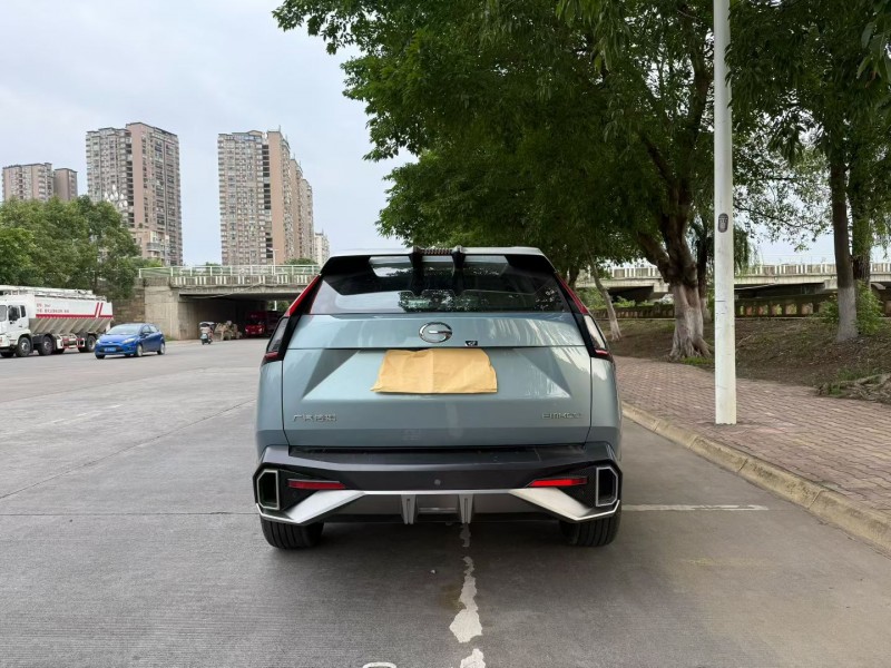 成都23年传祺影酷9