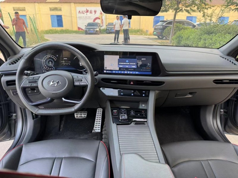 徐州23年现代索纳塔2