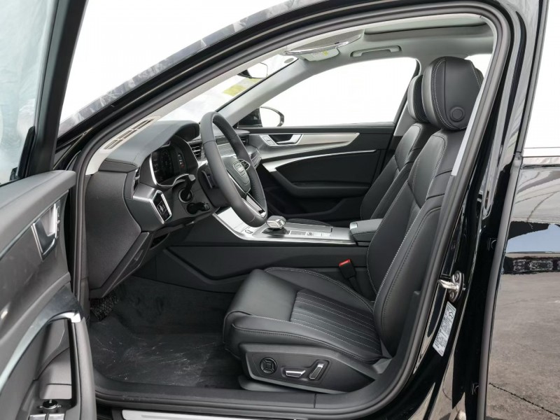 成都25年奥迪A6L3