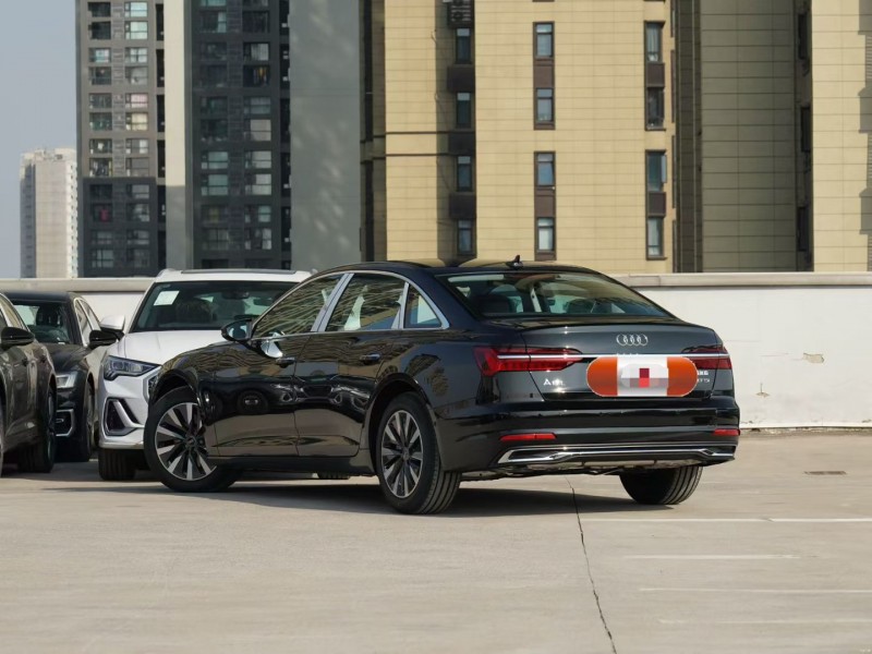 成都25年奥迪A6L7