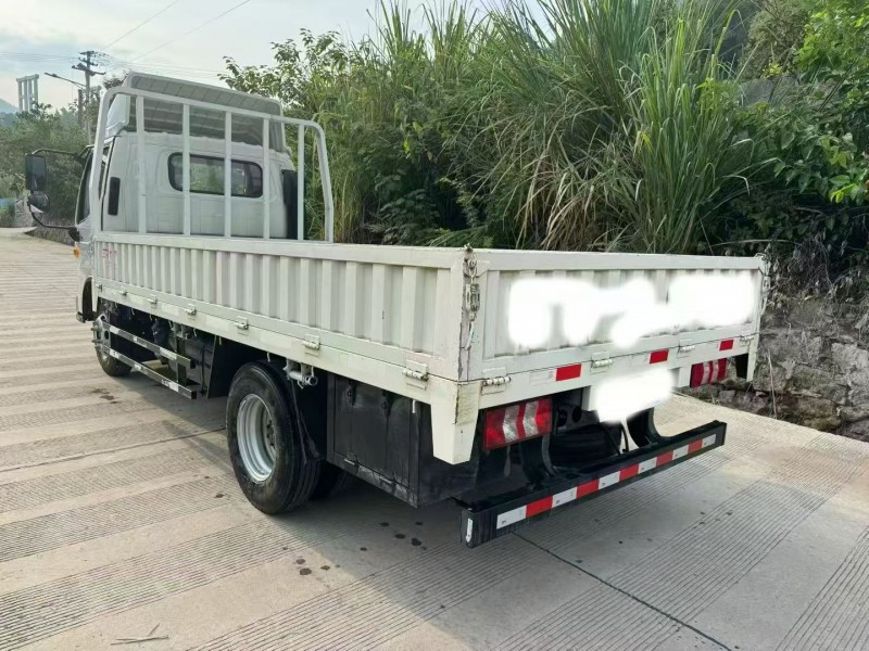 成都25年江淮康铃4