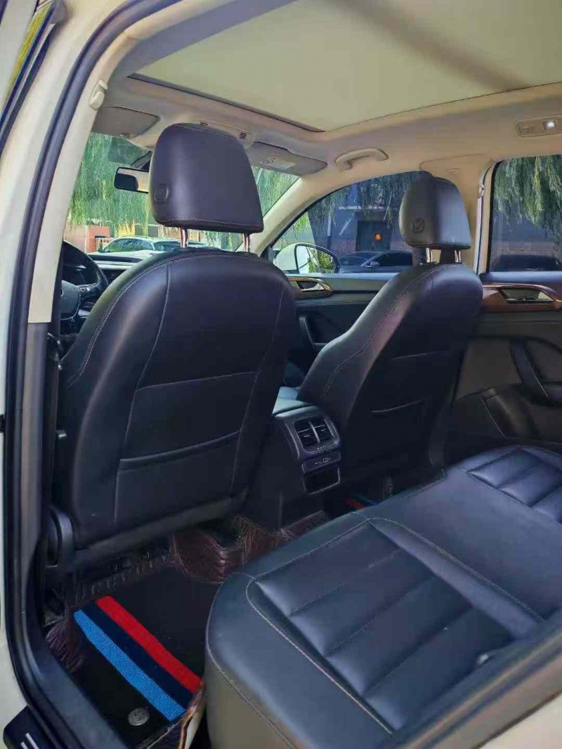 保定22年大众途岳5