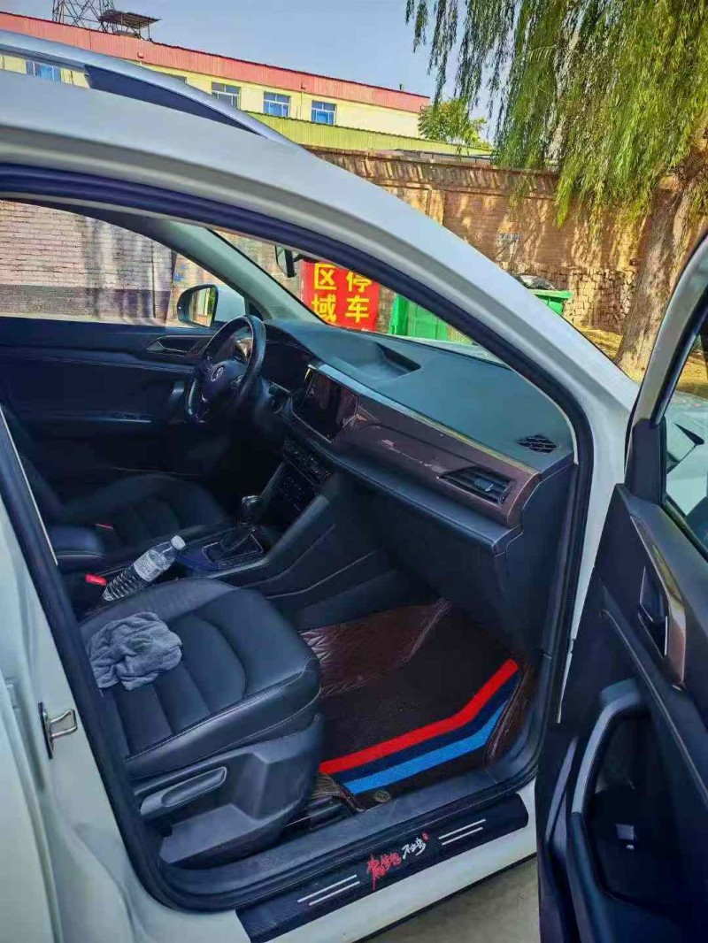 保定22年大众途岳7