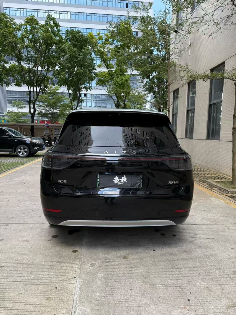 佛山25年华为智选问界4