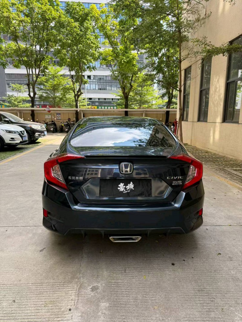 佛山21年本田思域4