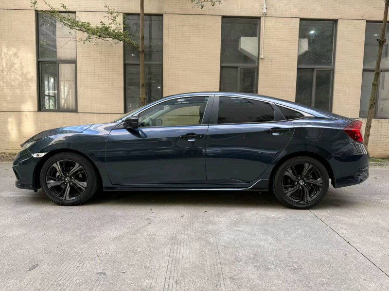 佛山21年本田思域6