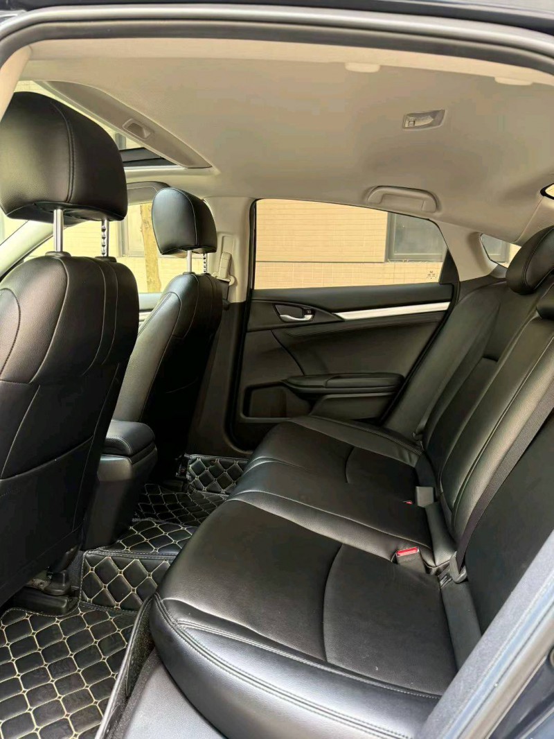 佛山21年本田思域9