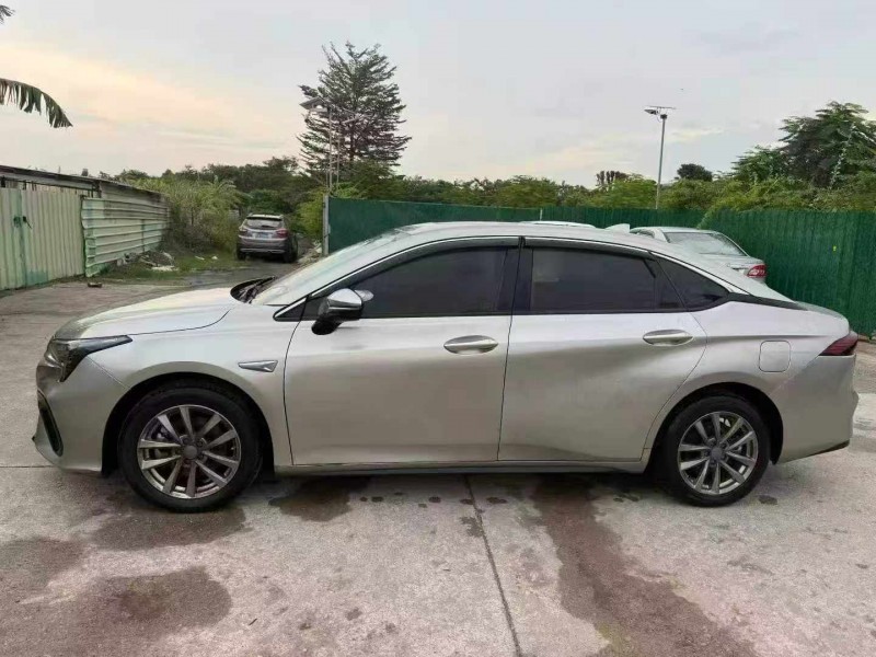 江门23年传祺埃安S7