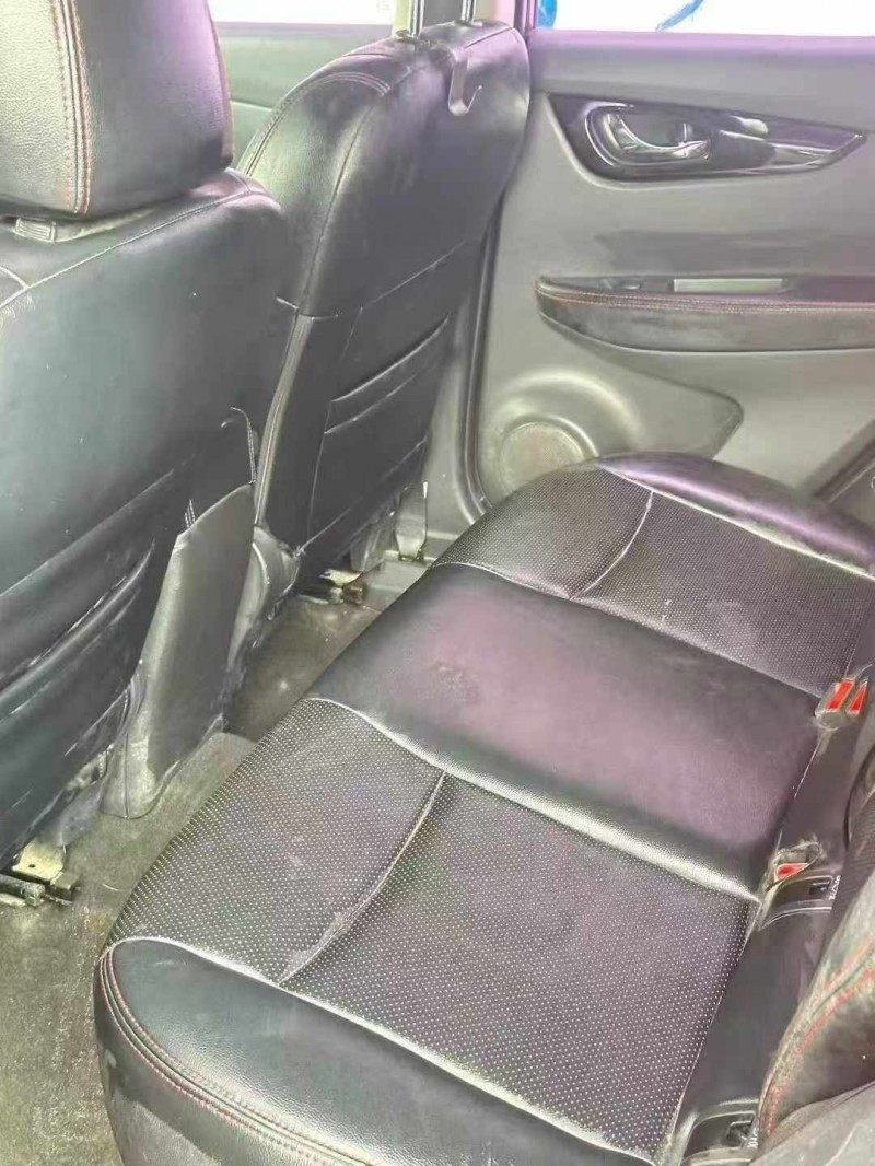 贵港17年日产逍客6