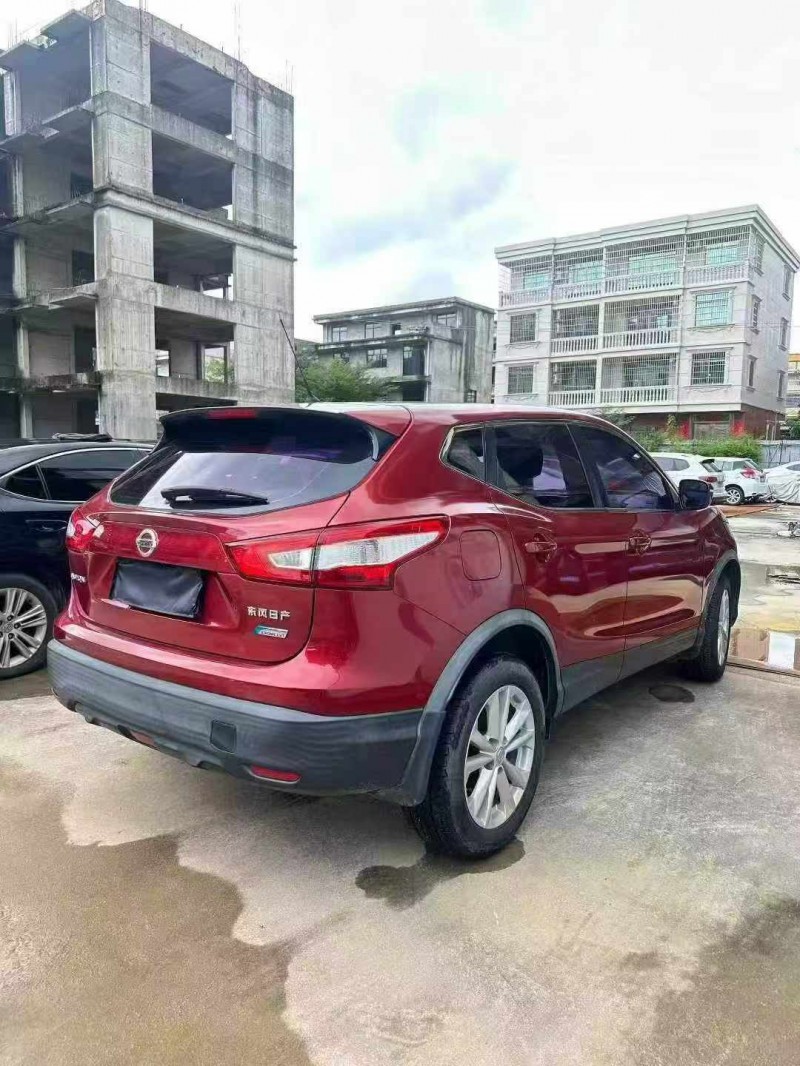 贵港17年日产逍客8