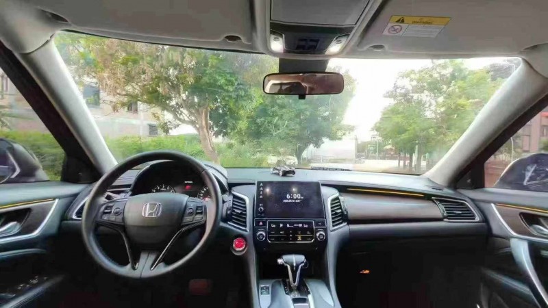 湛江18年本田冠道4