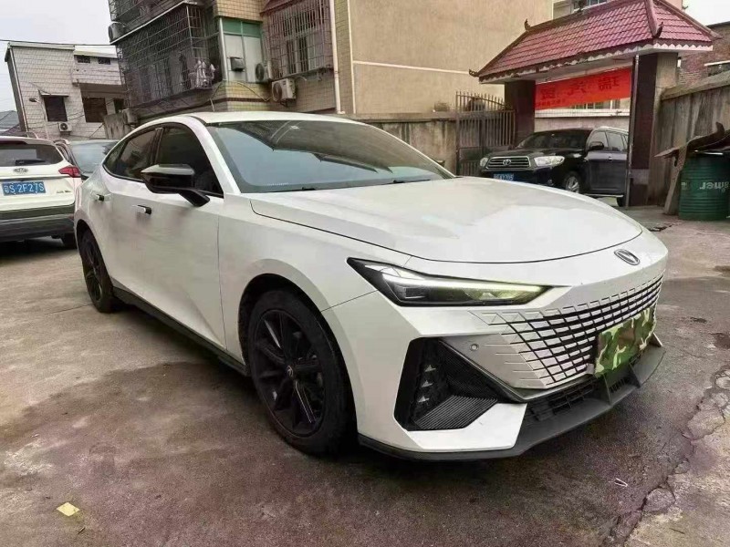 衡阳23年长安汽车UNI2