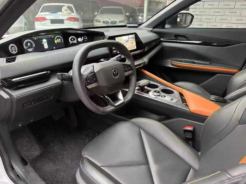 衡阳23年长安汽车UNI5