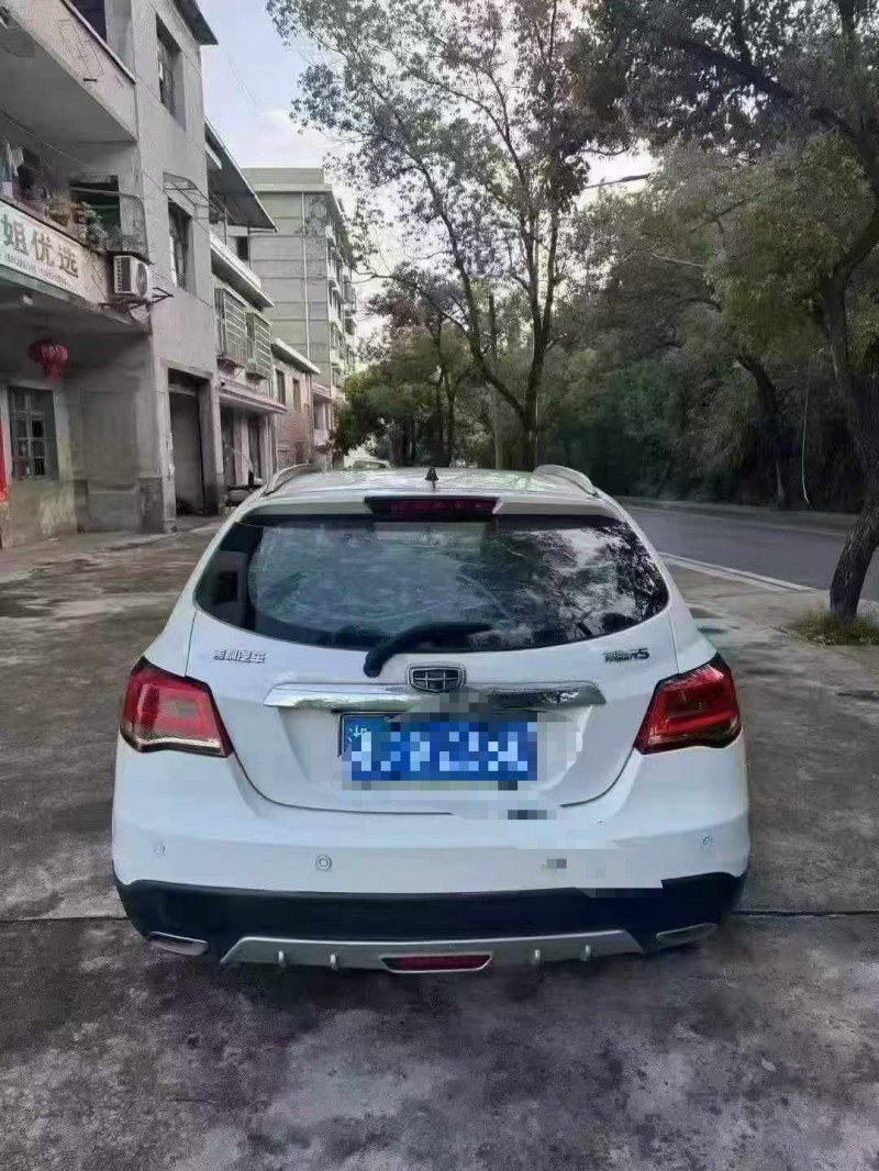 衡阳17年吉利帝豪9