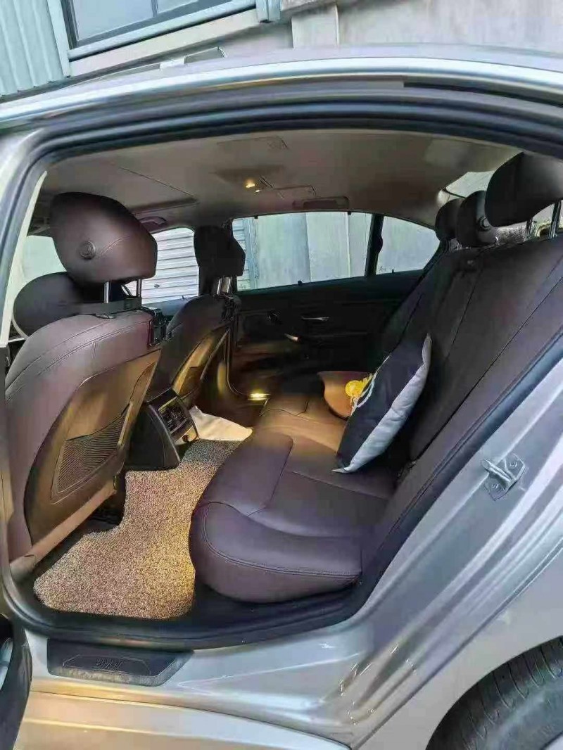 金华18年宝马3系6