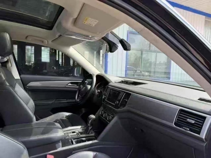 菏泽17年大众途昂5