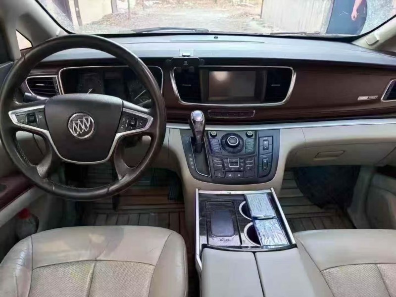 菏泽15年别克GL86